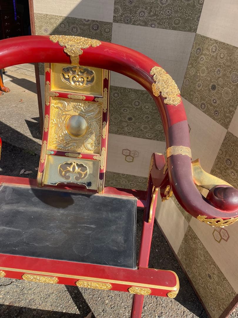 寺院仏具 ルーツ型本曲録 平安寺　住職/僧侶の椅子 漆塗/金箔/折りたたみ式