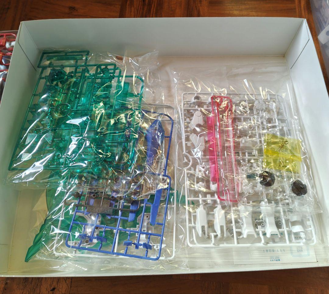 1/100 ガンダム00 ダブルオーライザー