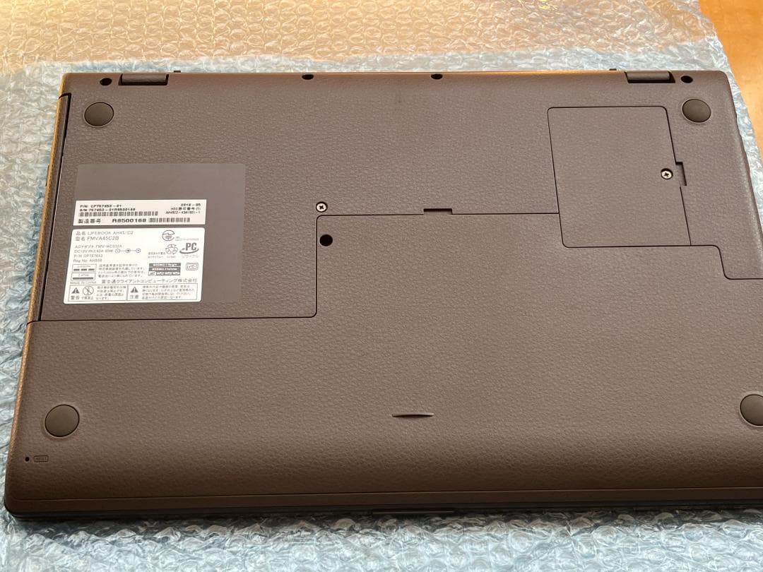 富士通 LIFEBOOK Intel Core i3 4GB/1TB