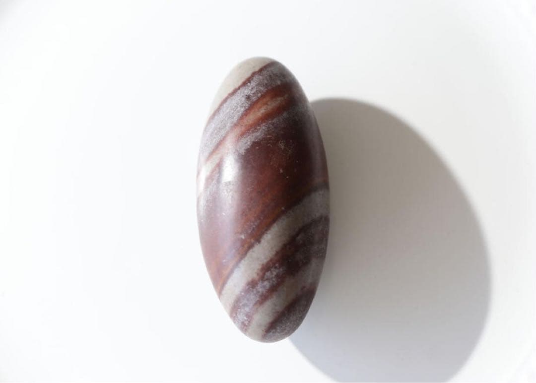 【天然石】高品質　シヴァリンガム