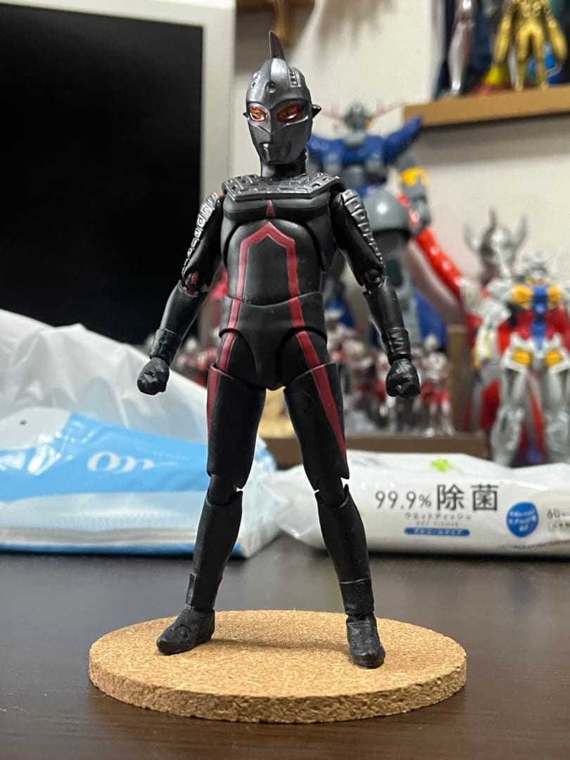 【ジャンク品】s.h.フィギュアーツ　ウルトラセブンダーク