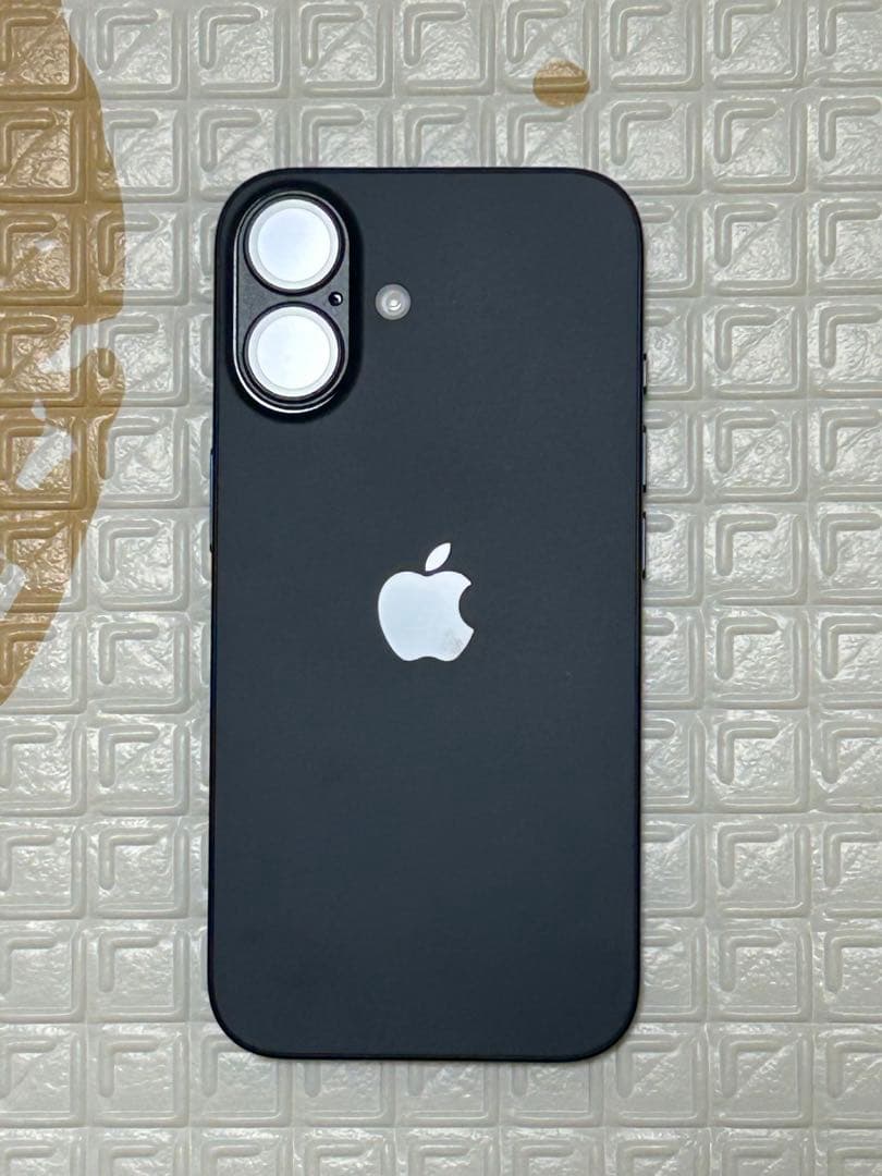 Apple iPhone 16 128Gブラック 本体のみ