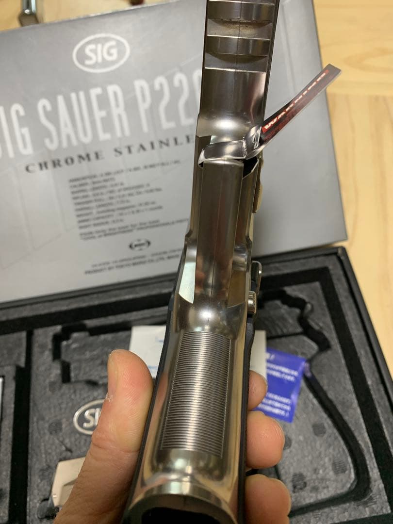 美品　東京マルイ SIG シグ P226R ハーフステンレスシルバー