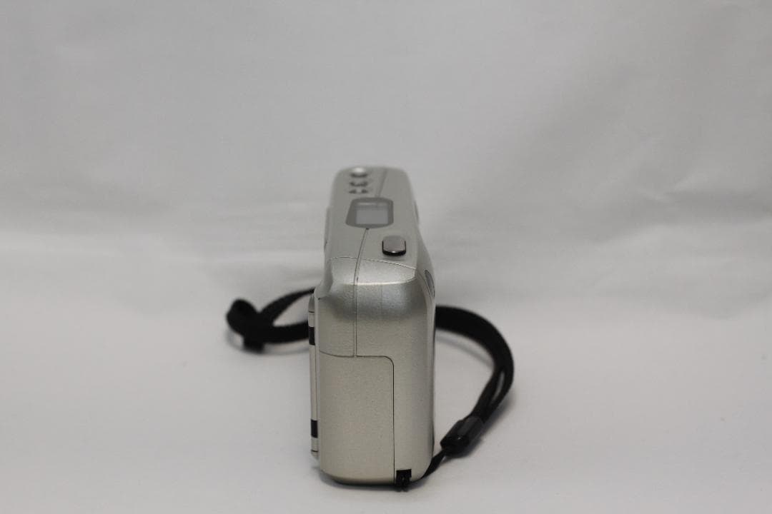 【フィルム動作確認済】RICOH R10 シルバー