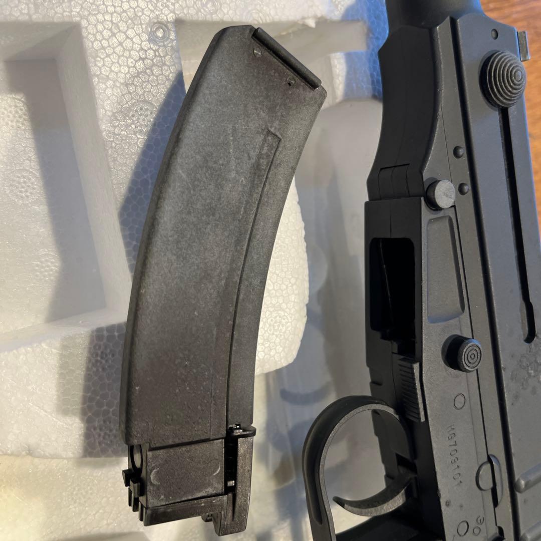 マルゼン　スコーピオン　ガスブローバック