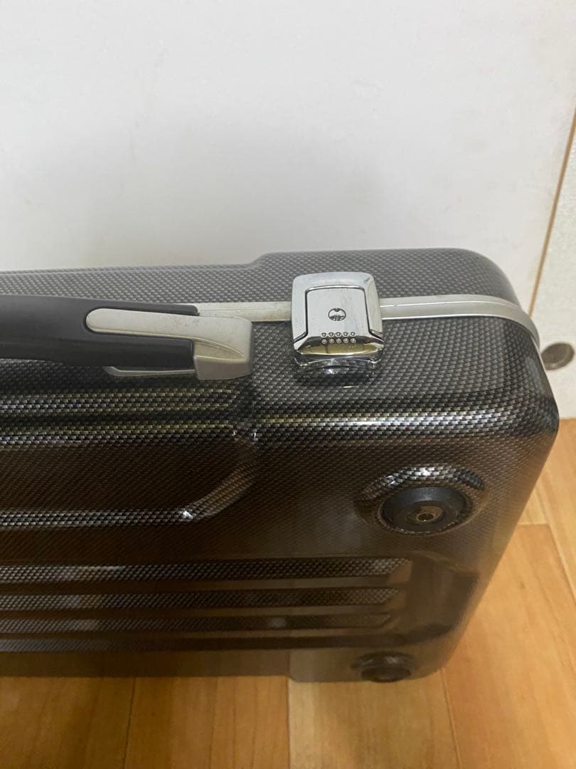 G-Bronco ポリカーボネートアタッシュケース　B4サイズ