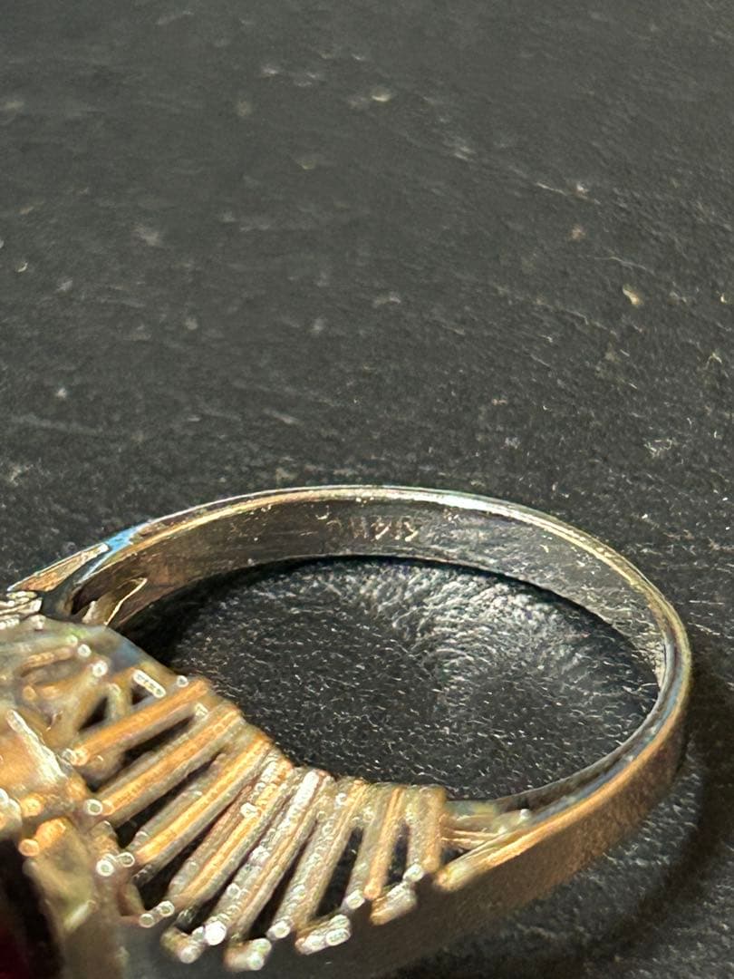 k14wgシルバーリング 赤色オーバル型宝石