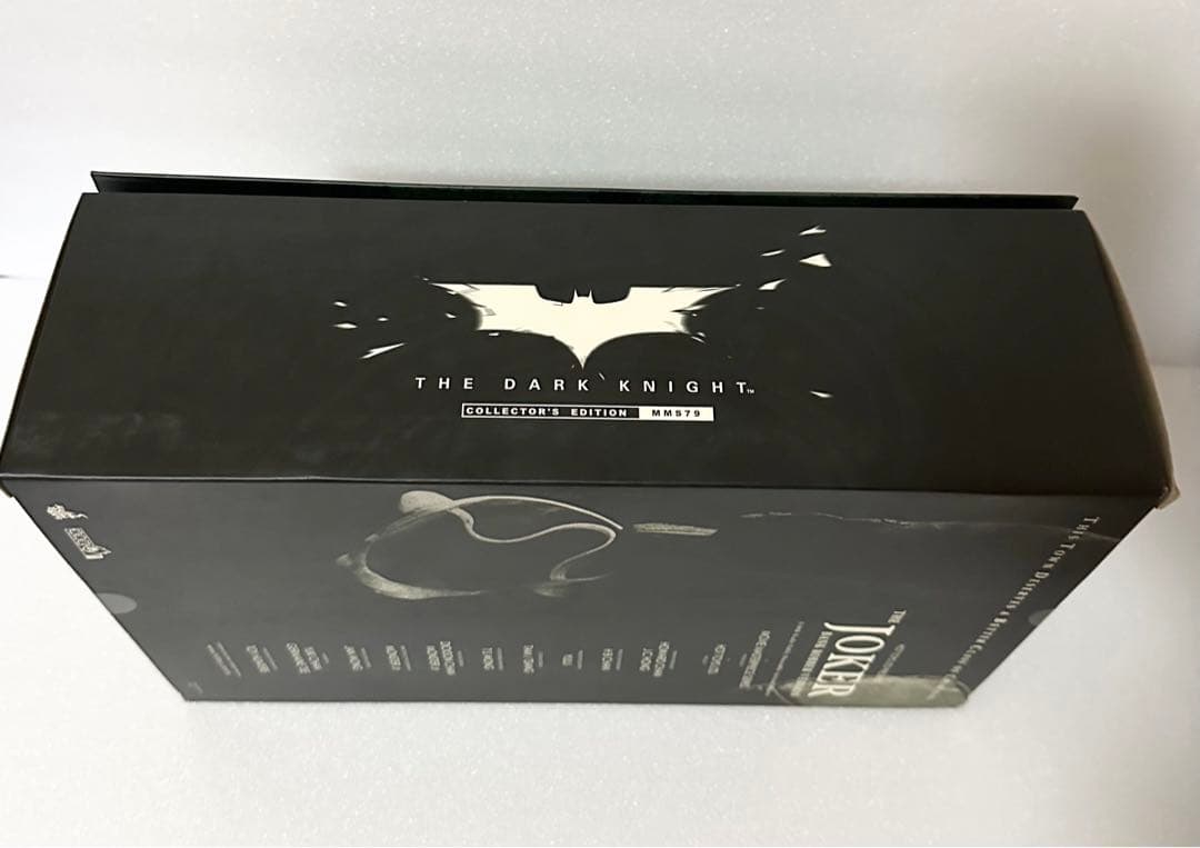 ホットトイズ　バットマン　ダークナイト　ジョーカー　フィギュア