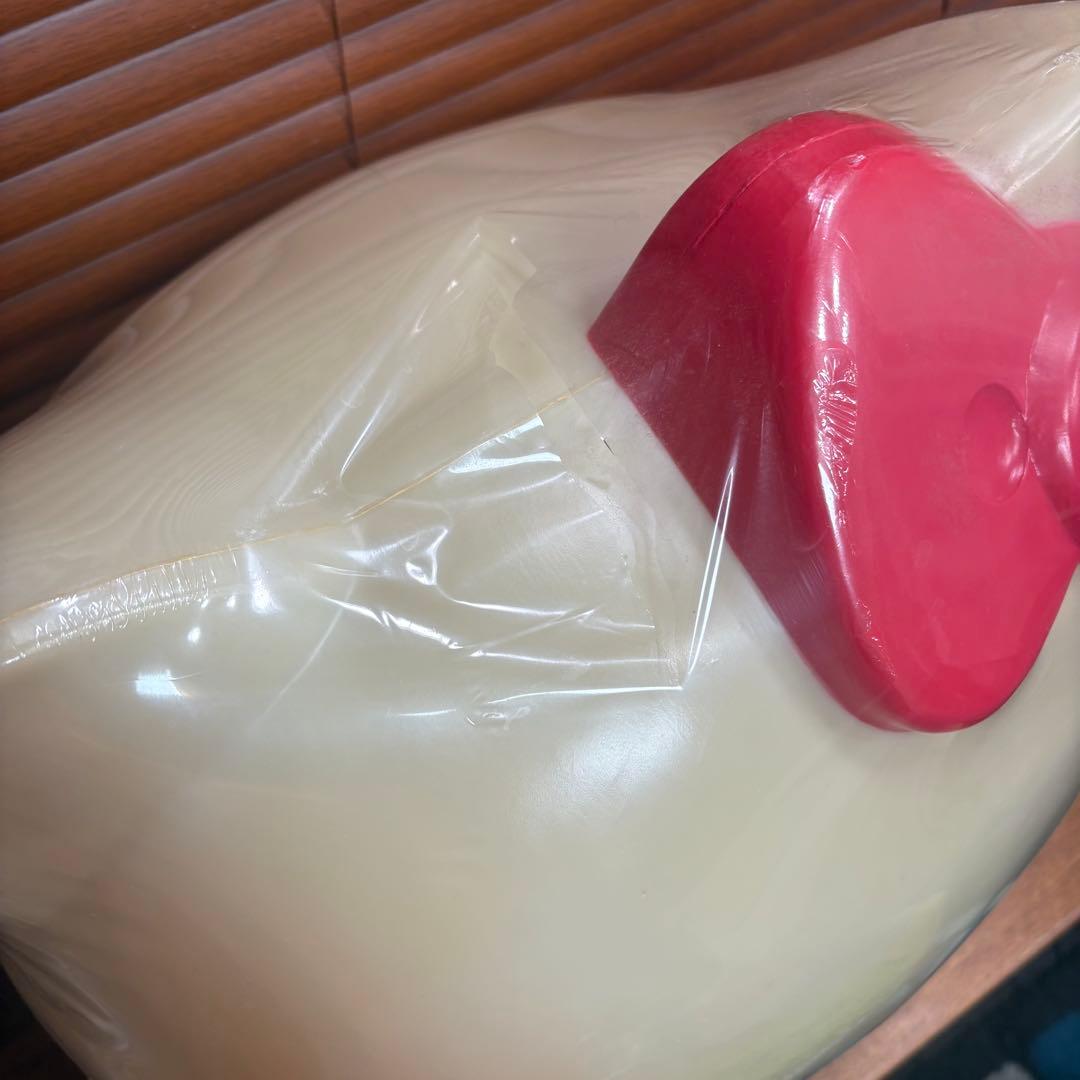 新品　ハローキティ　とても大きなライト　室内ライト