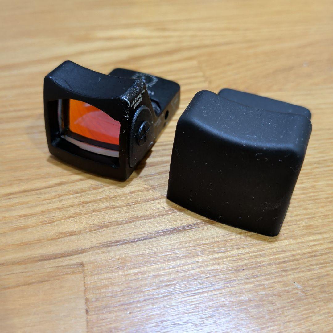 GLOCK 18C ガスブロ＋レプリカドットサイト＋マウント付き