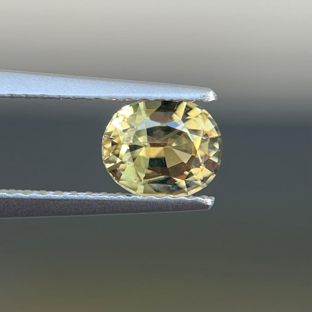 スリランカ産非加熱天然クリソベリルルース