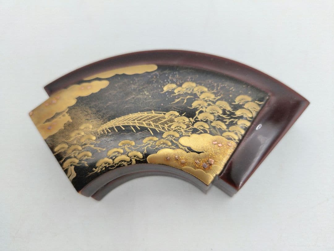 【セール】b813【新品・未使用】香合 重扇面 住吉蒔絵 中林一星 木箱 茶道具