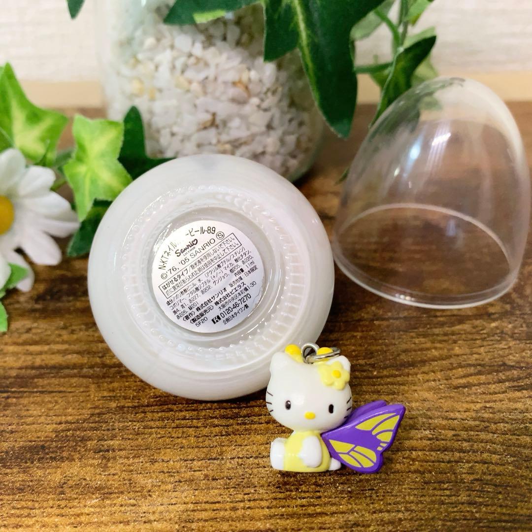 ⭐︎希少⭐︎ハローキティ ネイルカラー　コスメ　マニキュア　マスコット　蝶　当時物