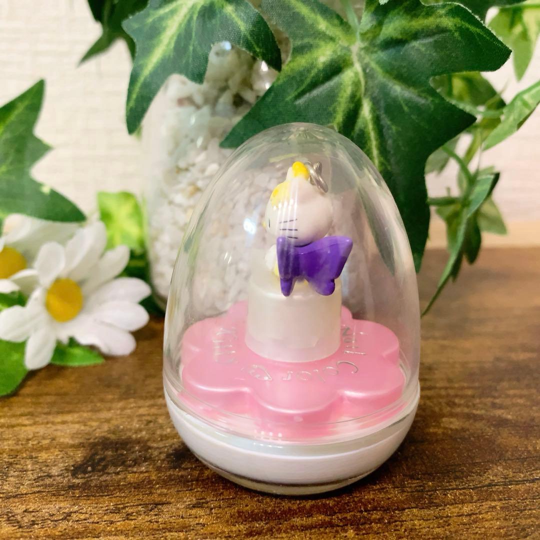 ⭐︎希少⭐︎ハローキティ ネイルカラー　コスメ　マニキュア　マスコット　蝶　当時物