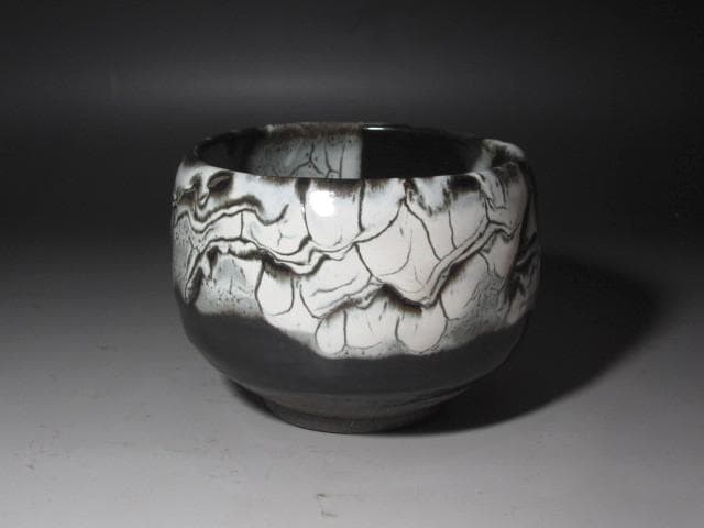 ☆　清水卯一　蓬莱茶碗　飽きの来ない味わい深い一品です☆y425