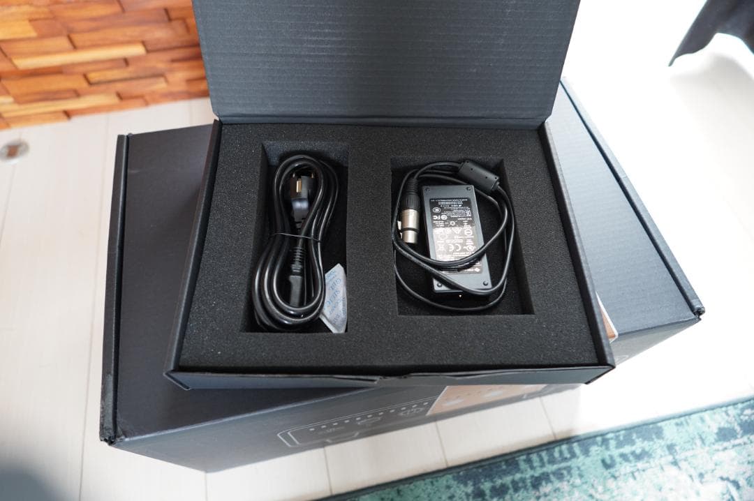 ギター Universal Audio OX