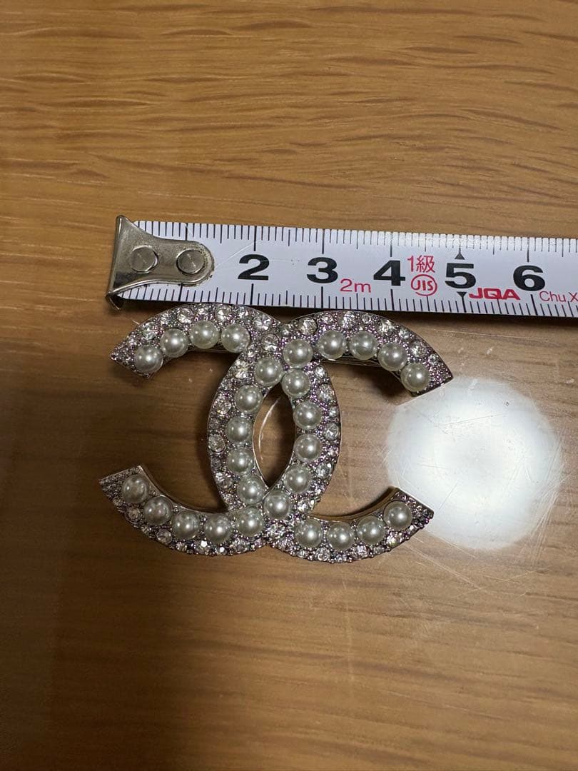 m*5様 CHANEL CCロゴ ブローチ パール　ラインストーン
