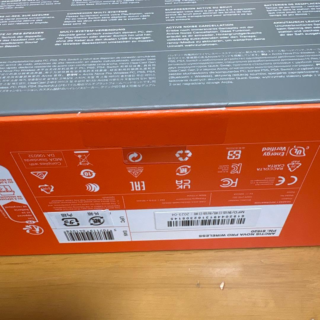 ヘッドホン SteelSeries ARCTIS NOVA PRO WIRELESS