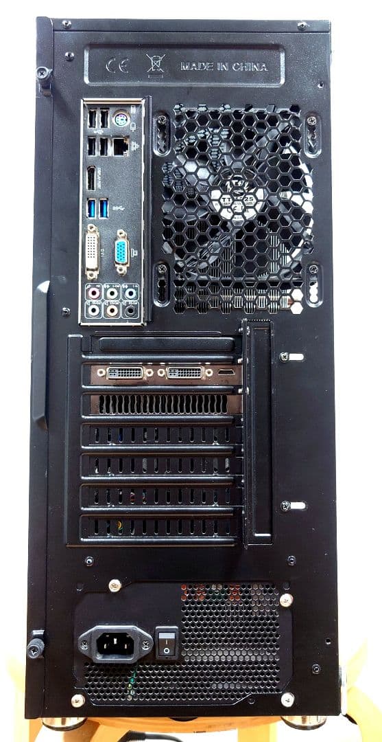 INTEL i7 4770 32GB GTX580 Win10 デスクトップPC