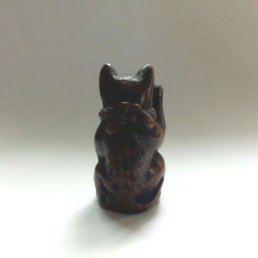 招き猫　猫の置物　オブジェ
