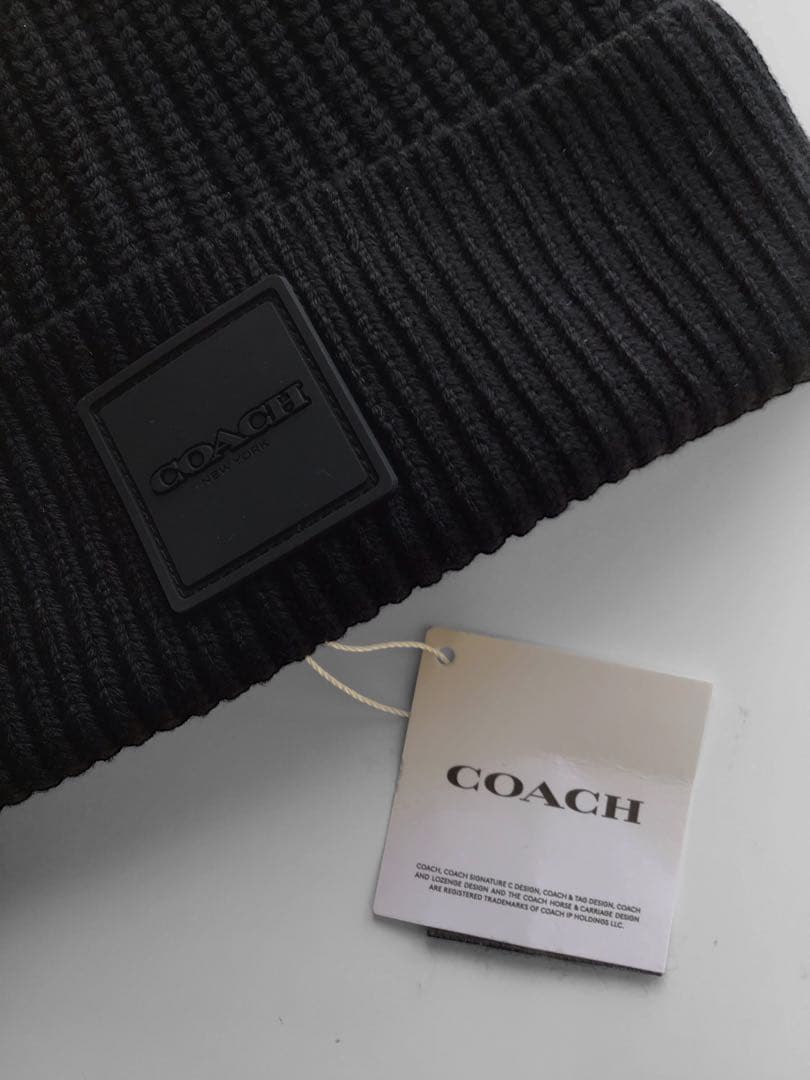 MARINA　新品　ショッパー付　COACH コーチ　ニットキャップ