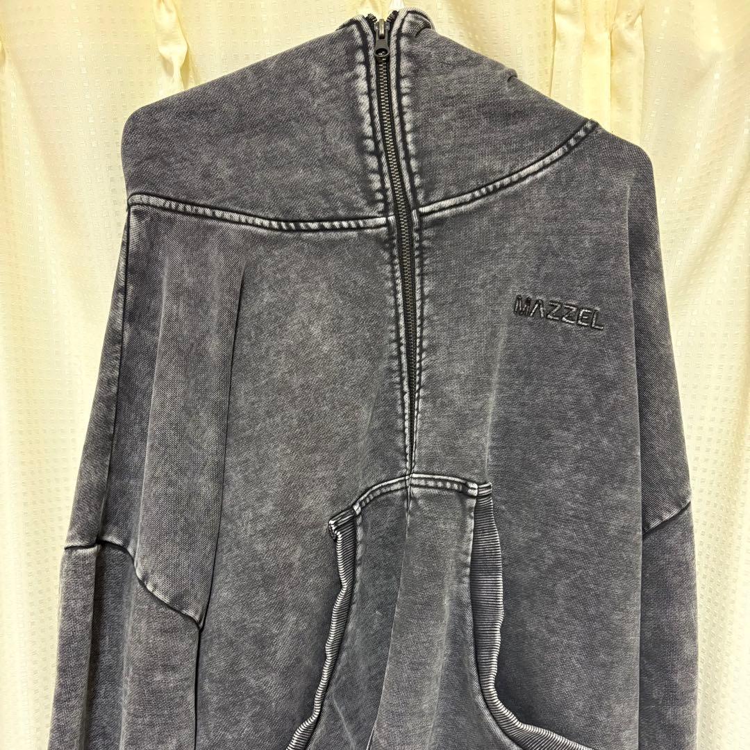 MAZZEL ジップアップパーカー Mサイズ