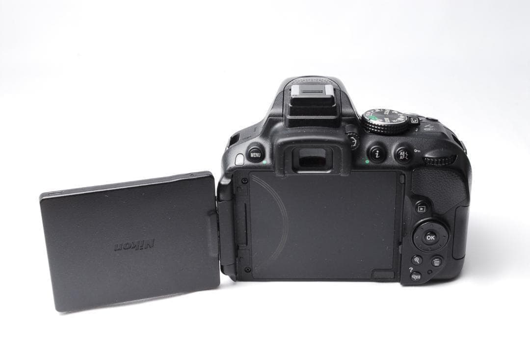 Nikon D5300❤️Wレンズキット❤️ニコン一眼レフカメラ Wi-Fi機能