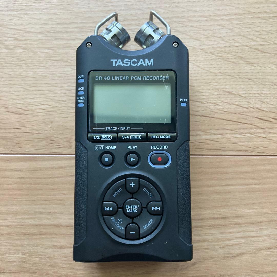 TASCAM DR-40 ウィンドスクリーンWS-11付き