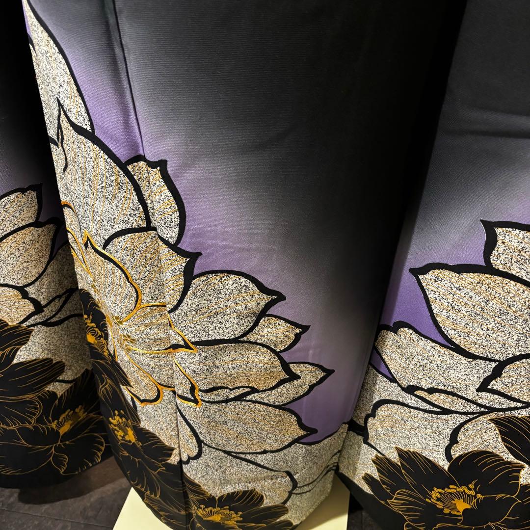 美品　黒地　大柄　金駒刺繍　金彩　逸品　振袖　フルセット 振り袖