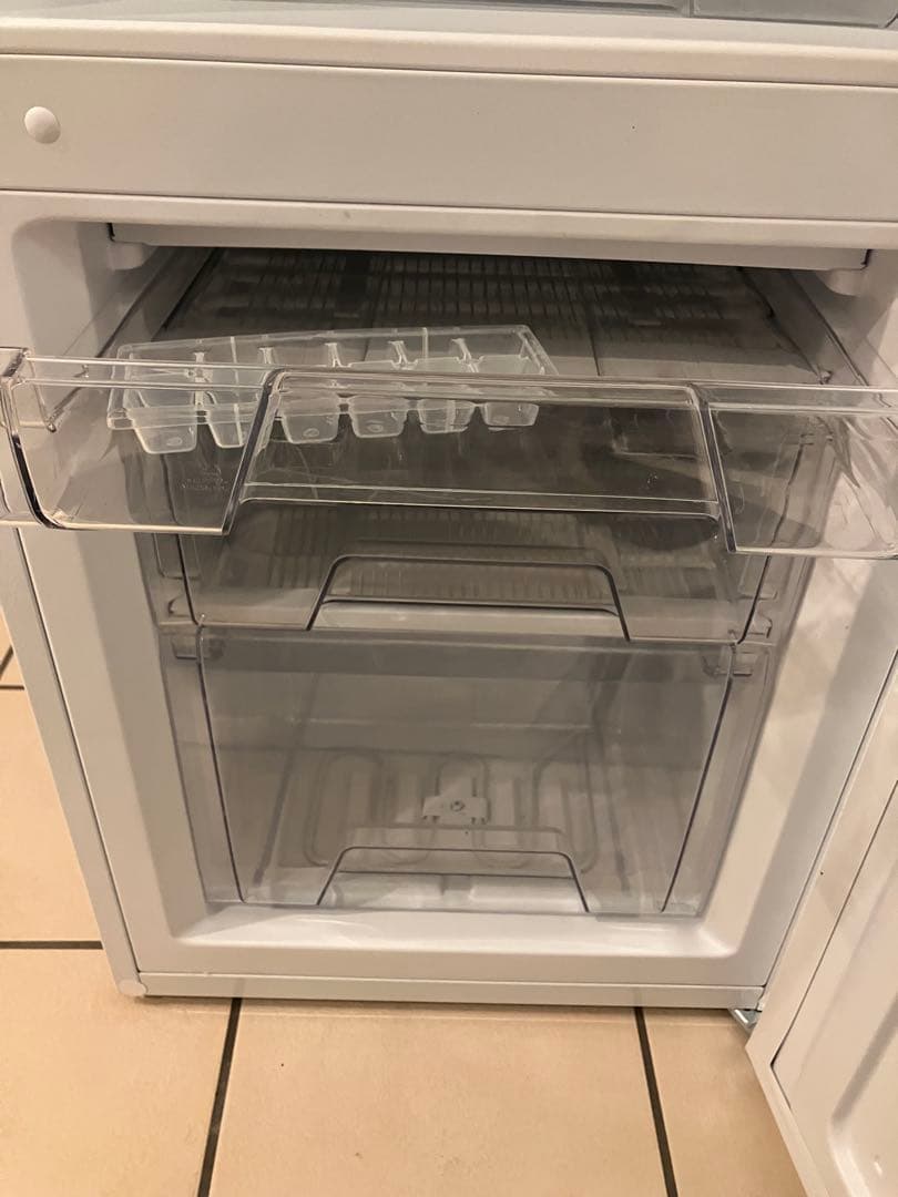 アイリスオーヤマ 冷蔵庫 142L 冷凍室52L IRSD-14A-W