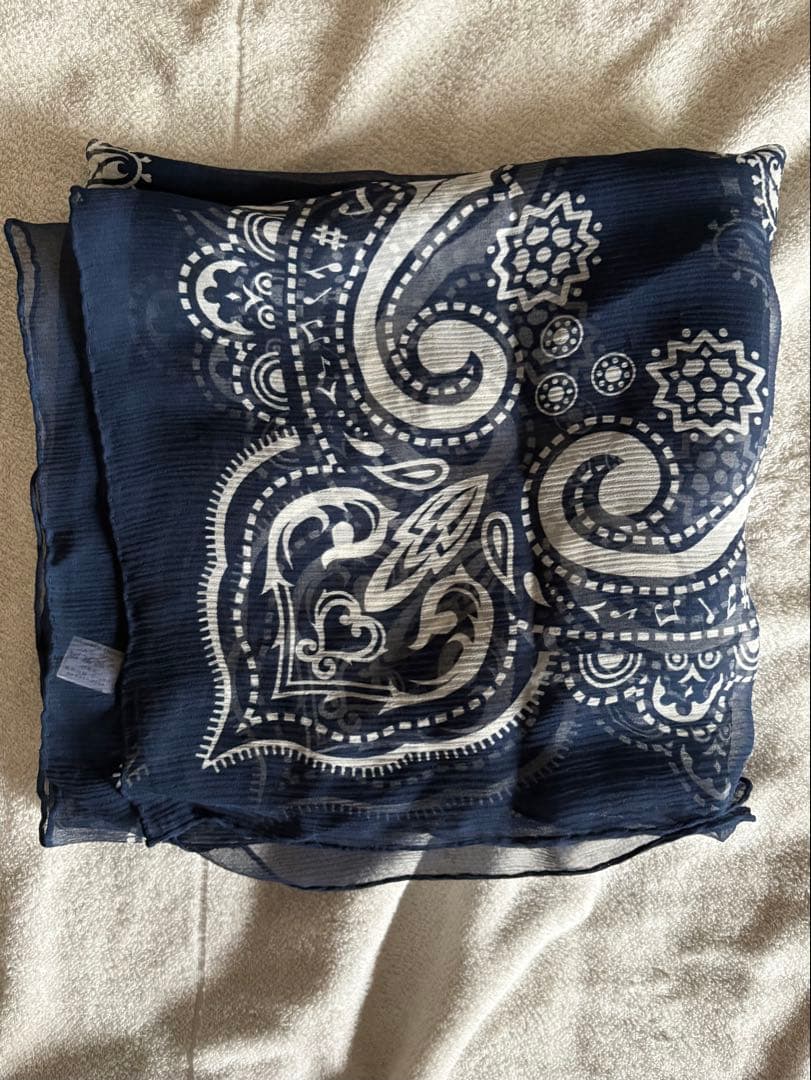 ナンバーナイン ネイビー ペイズリー柄 シルクバンダナ