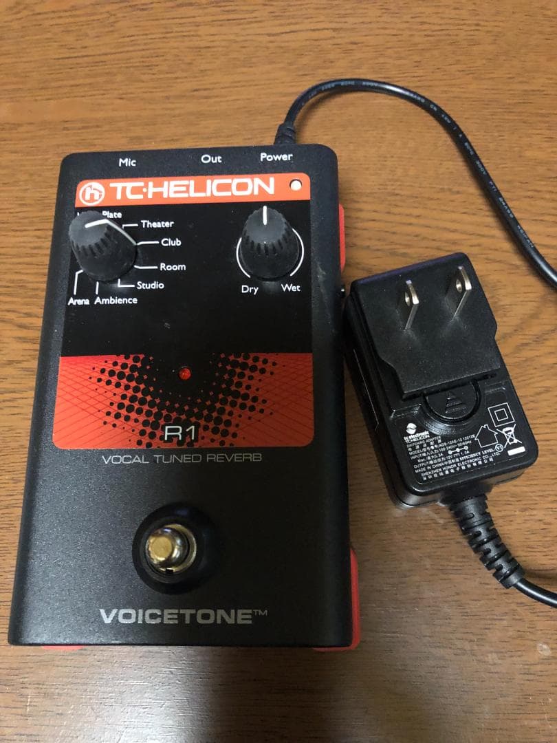 TC-HELICON VoiceTone R1 ボーカルリバーブ