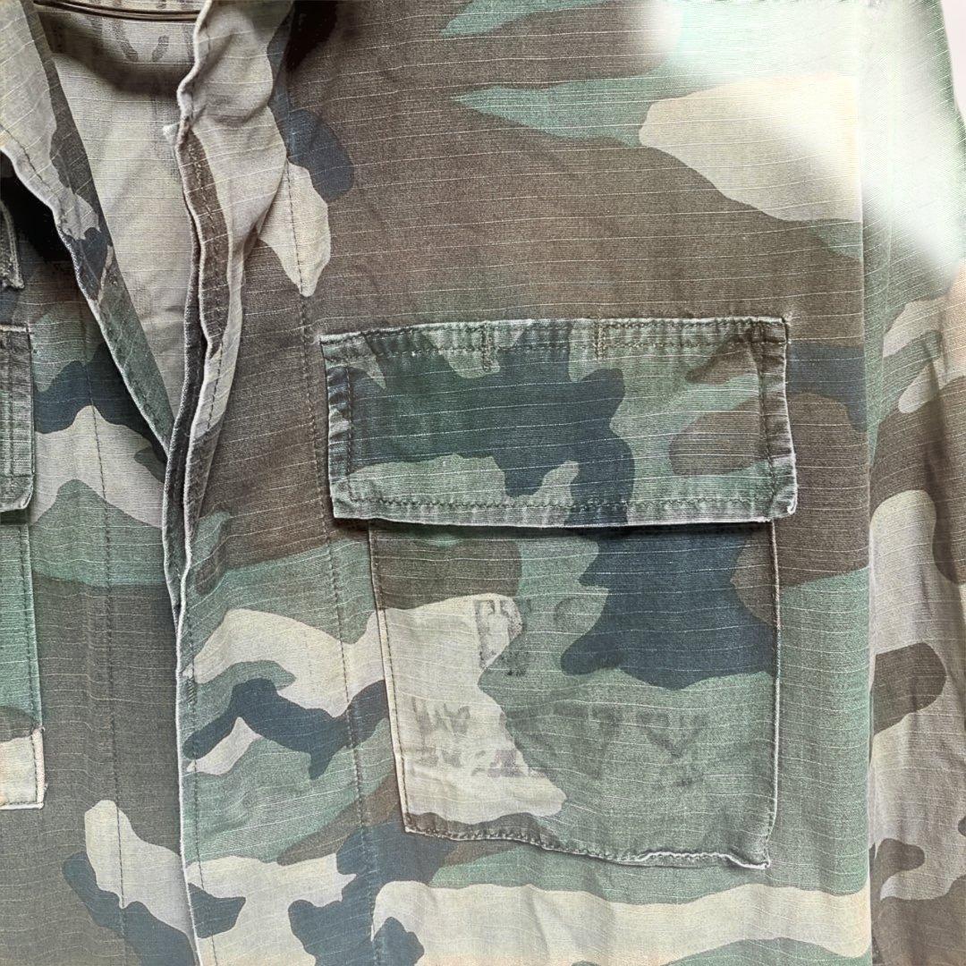 迷彩ジャケット WHITE刺繍　戦闘服　本物