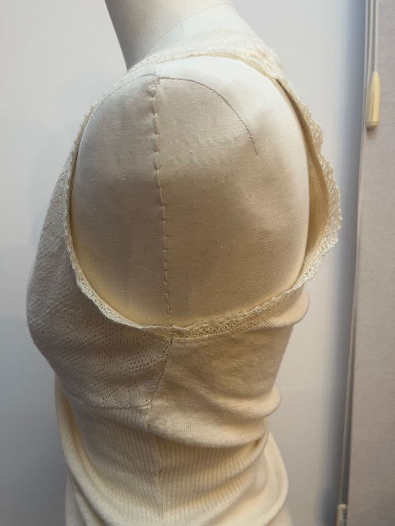 nowos レースタンクトップ