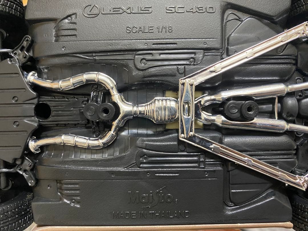 ミニカー Maisto LEXUS SC430 1/18