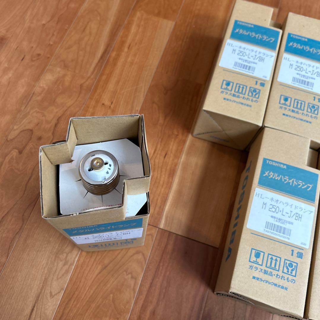 TOSHIBA HL-ネオハライドランプM250L-J/BH