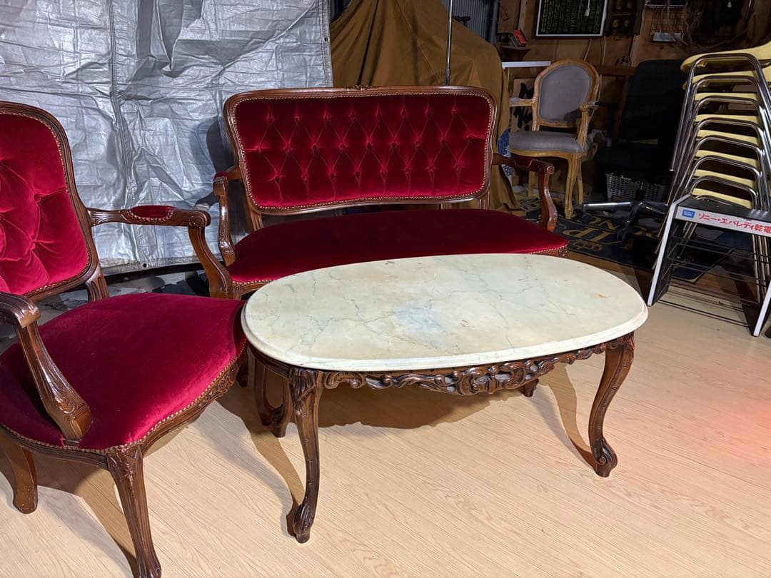 イタリア製　ヴェローナクラシック　アームチェア　モケット　猫足