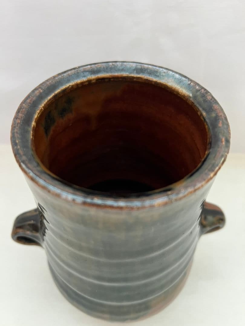 鉄釉双耳壺 (花瓶) 河井久 (師 河井寛次郎)