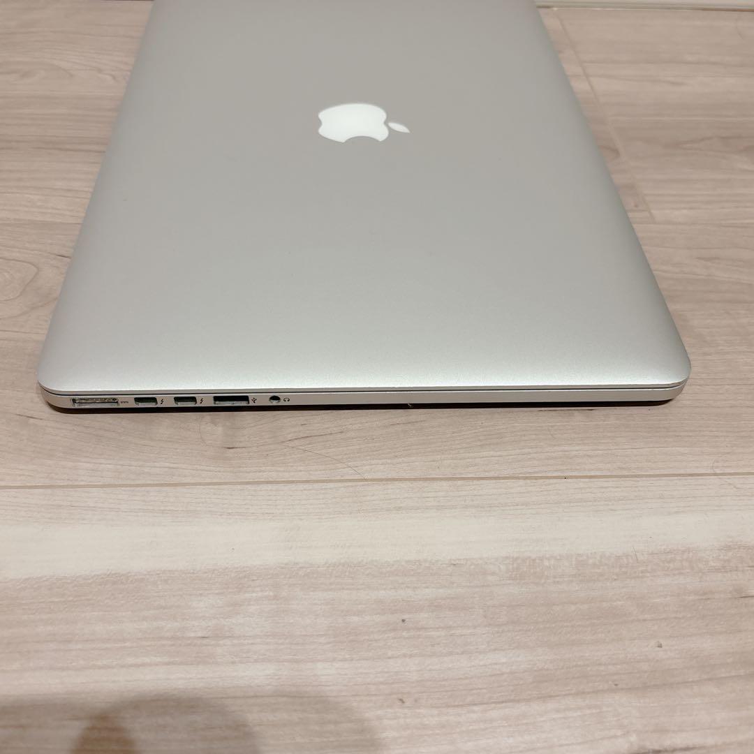 【大容量メモリ】MacBook Pro A1398 i7 16GB 充電器付き