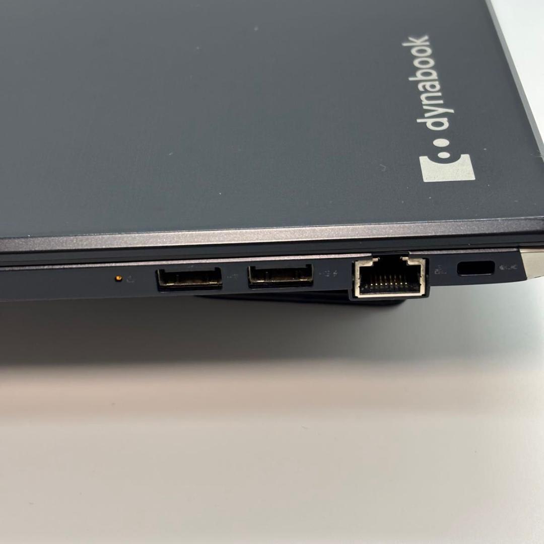 【訳あり】dynabook G83/FS i5-10210U 16/128 4
