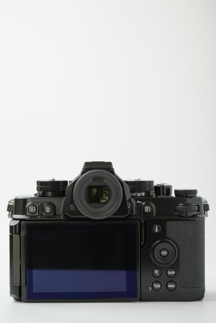 【ほぼ新品】【153回】 Nikon ニコン Zf ミラーレス一眼カメラ ボディ
