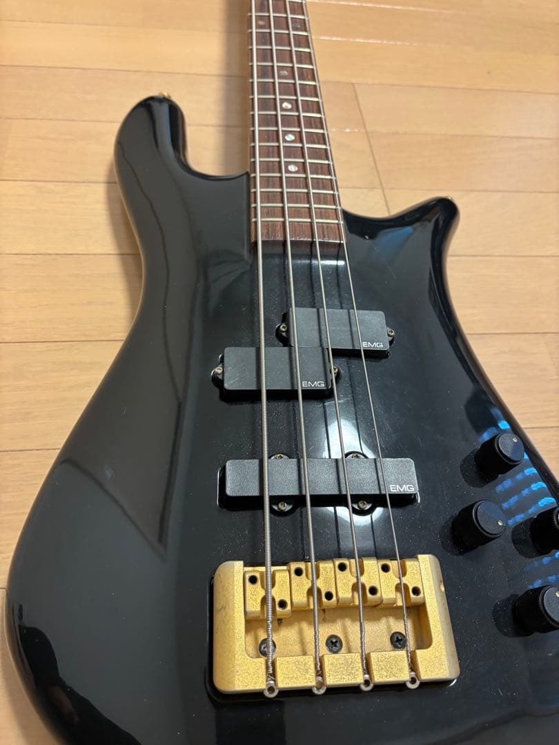 Spector スペクター ベース