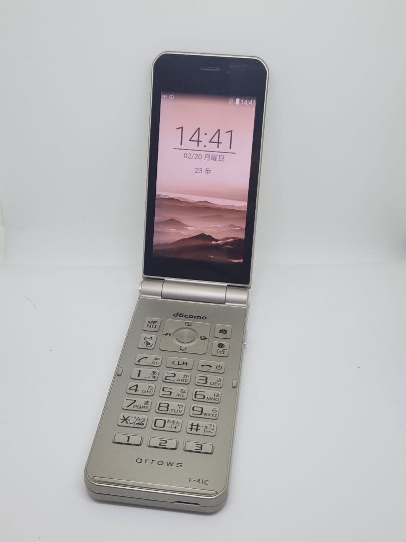 docomo arrows F-41C シルバー折りたたみ式