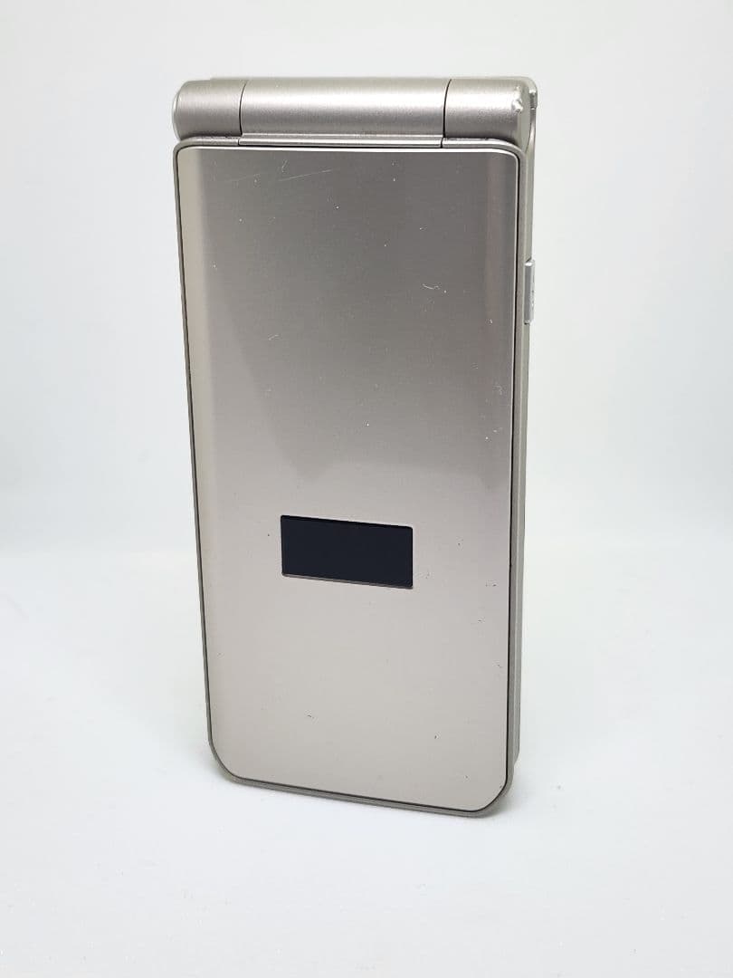 docomo arrows F-41C シルバー折りたたみ式