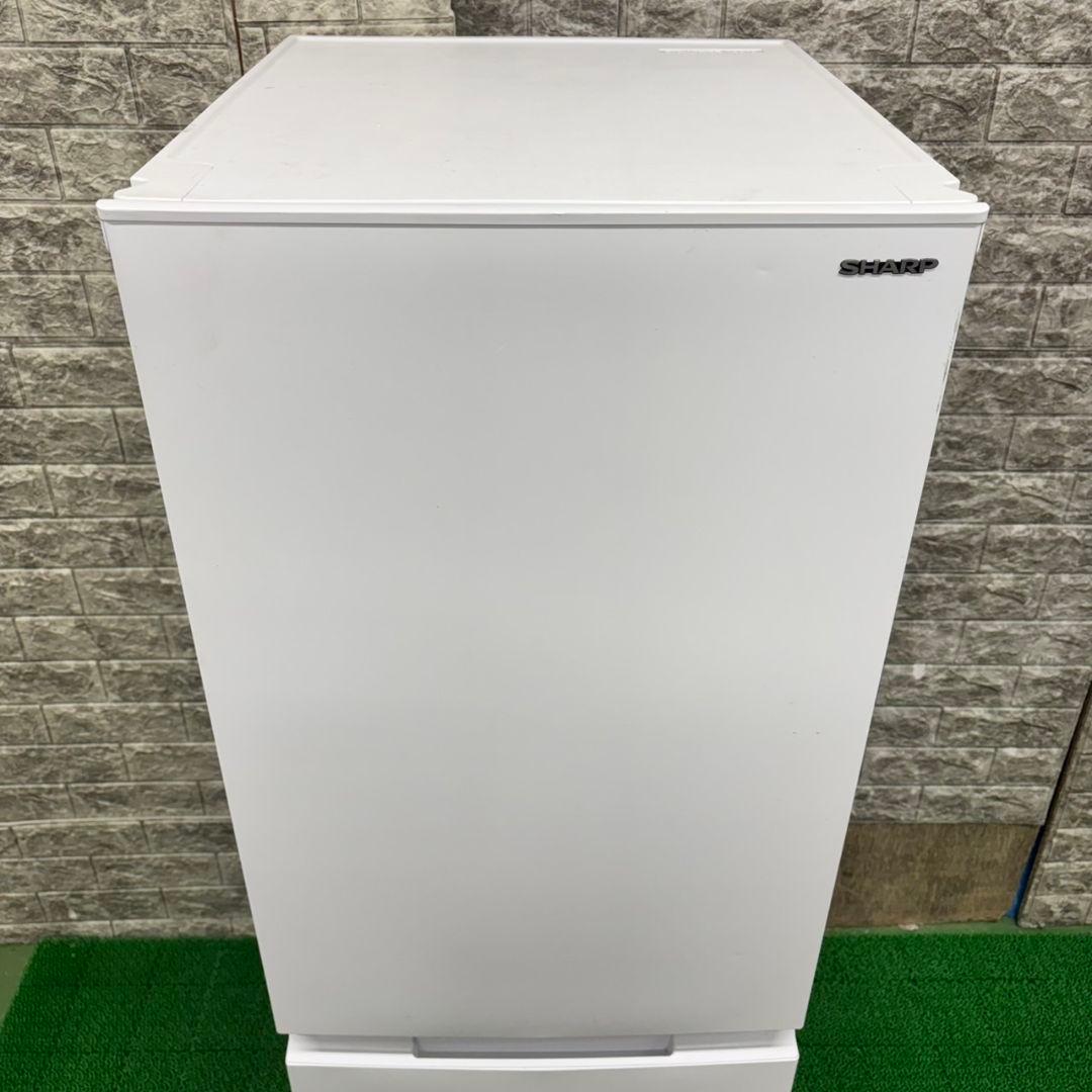 271 冷蔵庫　SHARP　200L弱　一人暮らし　洗濯機も有　美品　小型　格安