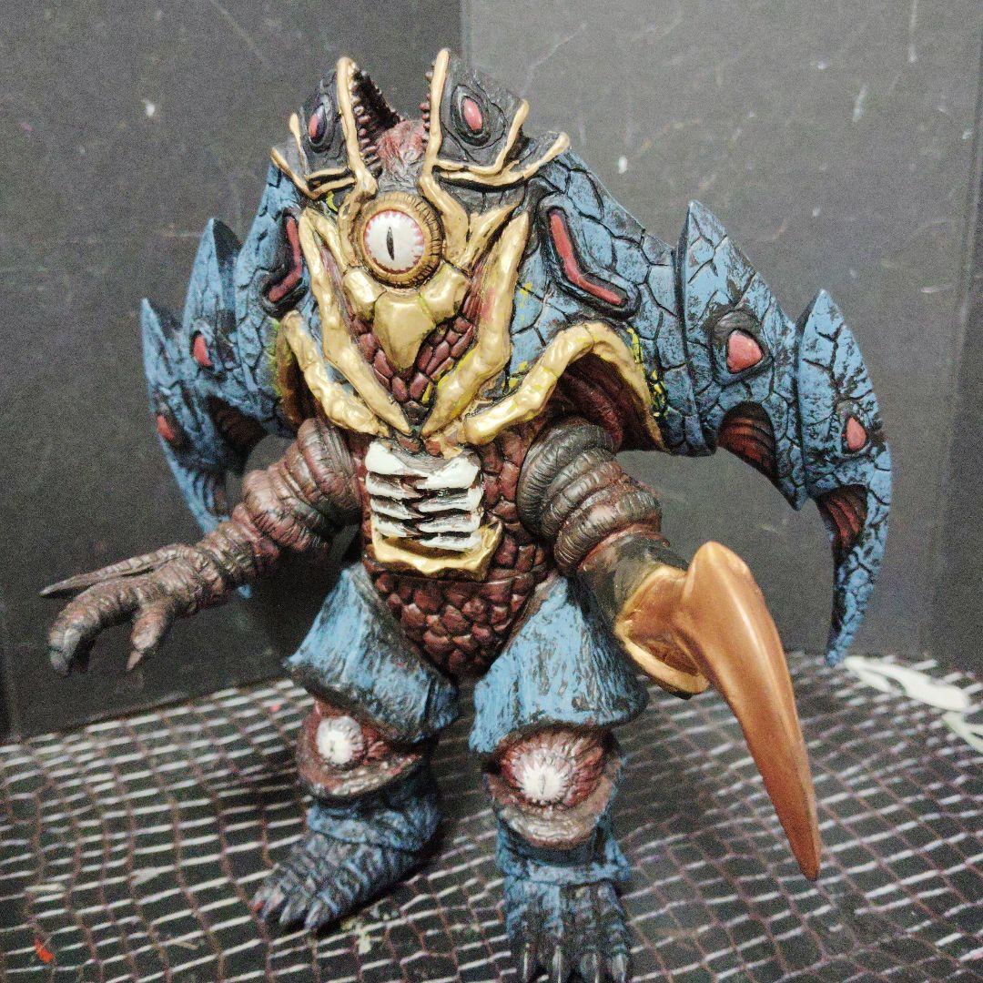 村上社長ウルトラ怪獣旧型ソフビミズノエノリュウ.カイザードビシ