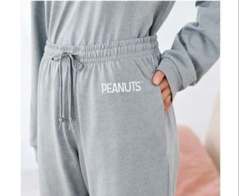 新品未使用品　AOKI＆PEANUTSコラボ AOKIの疲労回復リカバリーウェア