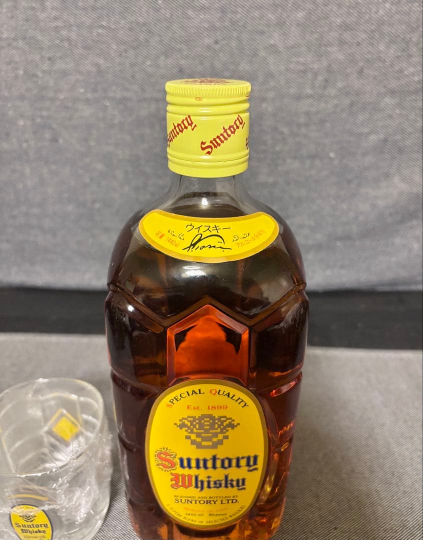 サントリー角瓶　1440ml　響マーク　ウイスキー古酒　未開封
