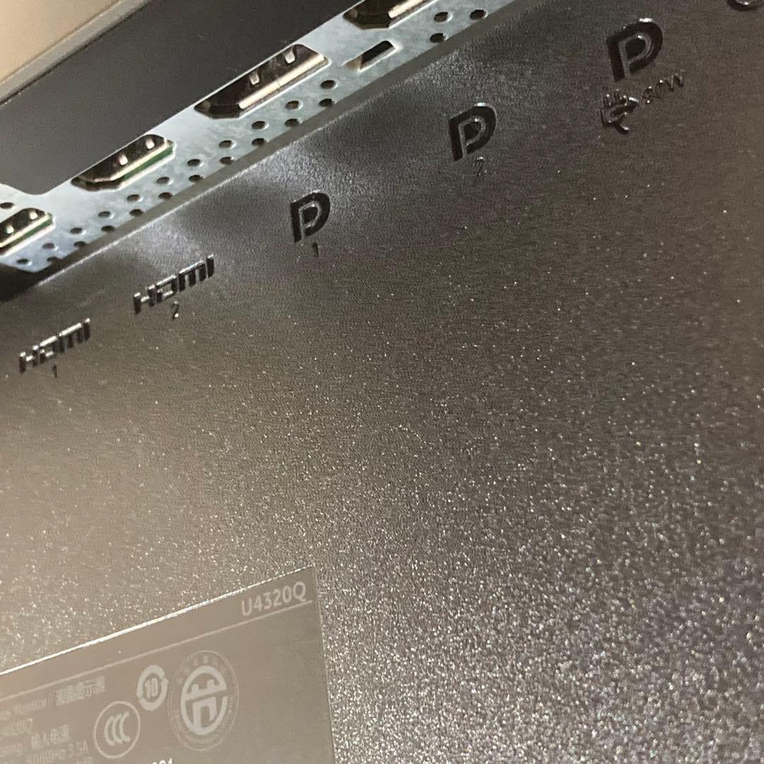 DELL U4320Q 42.51インチ PCモニター HDMI接続