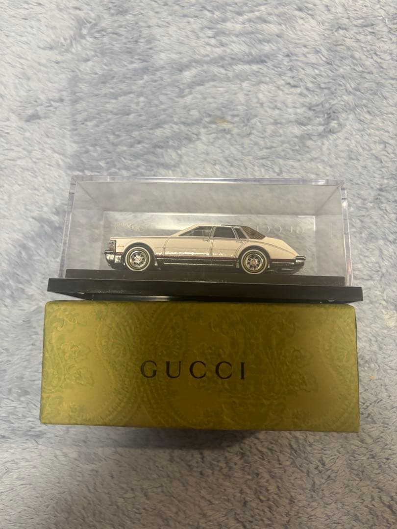 GUCCI Cadillac Seville ホットウィール世界限定5000